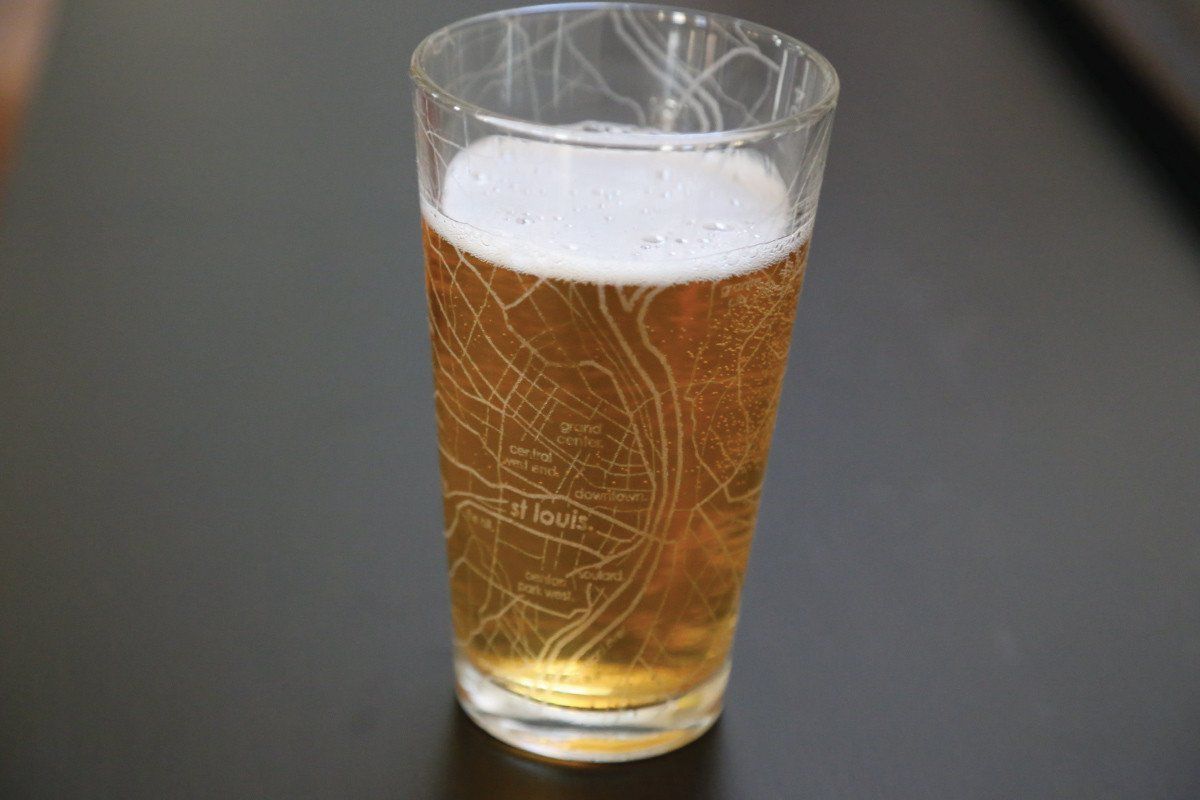 St. Louis maps pint glass